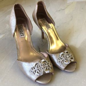 Badgley Mischka gold heels